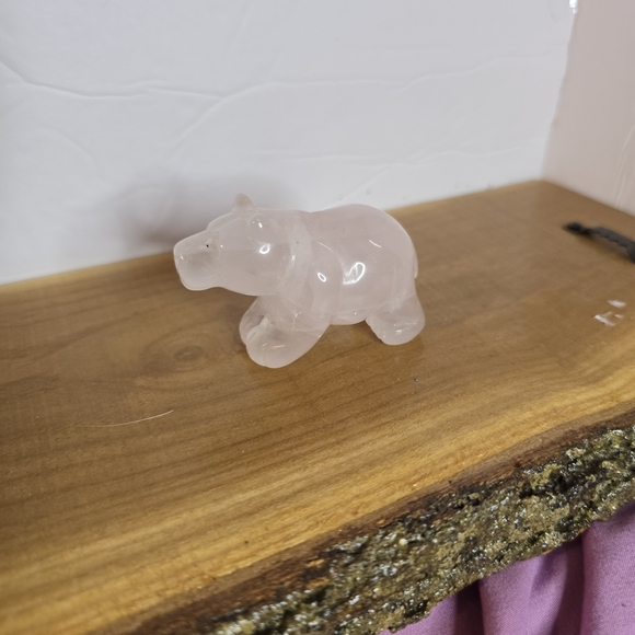 ROSE QUARTZ Other - Rose Quartz Hippo Figurine